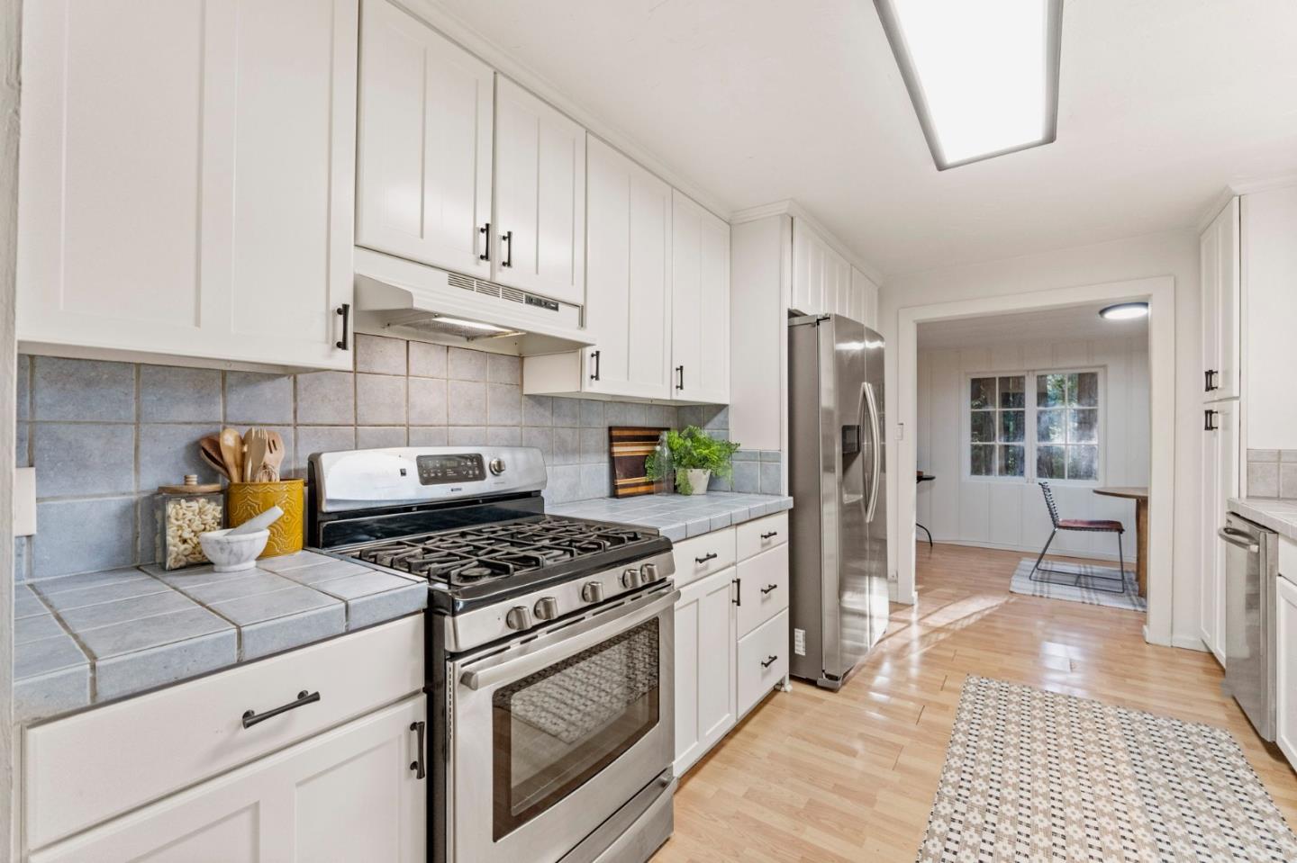 Detail Gallery Image 12 of 57 For 241 Redwood Way, Boulder Creek,  CA 95006 - 4 Beds | 2 Baths