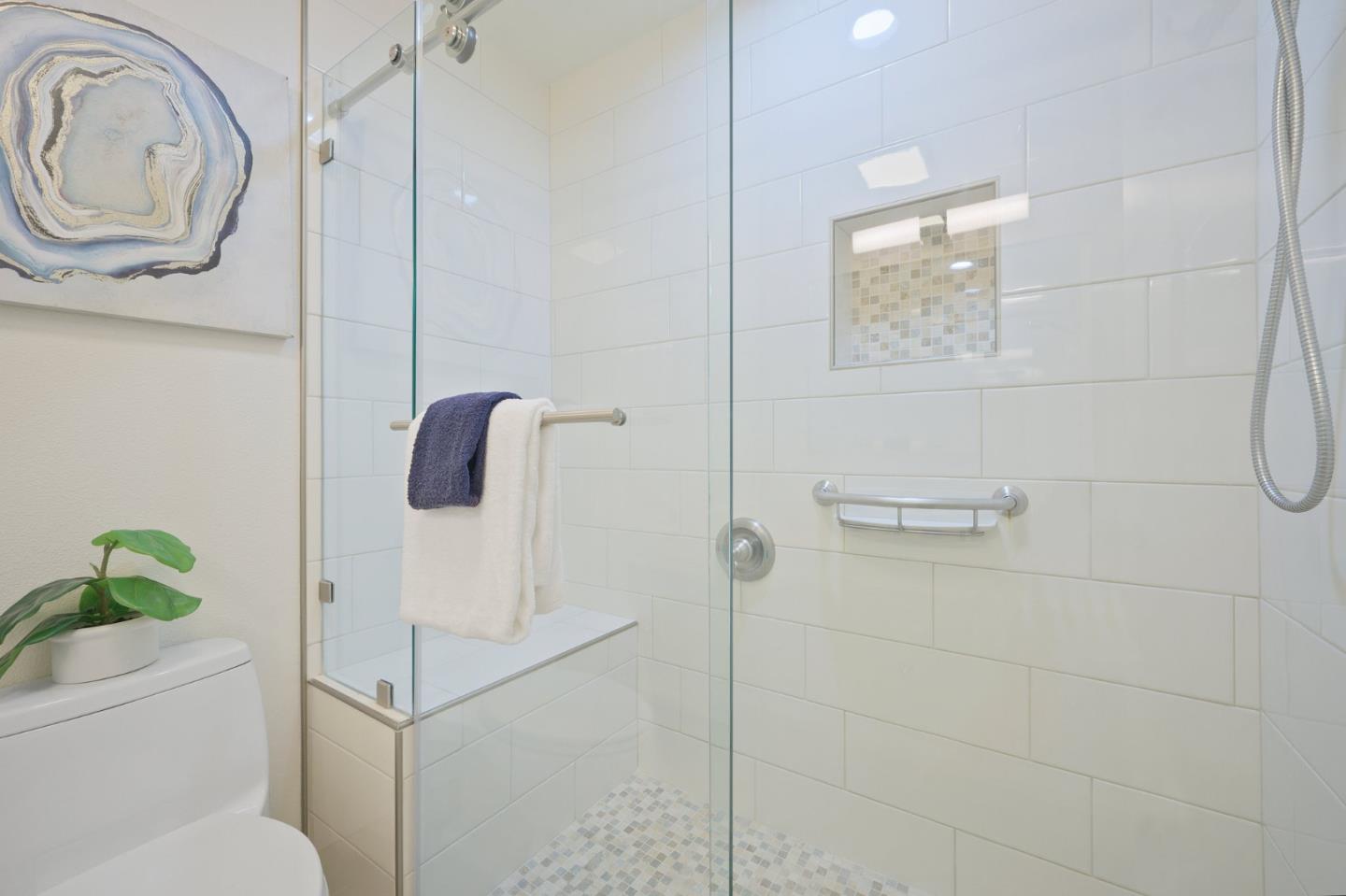 Detail Gallery Image 15 of 40 For 5201 Cribari-Hills, San Jose,  CA 95135 - 2 Beds | 2 Baths