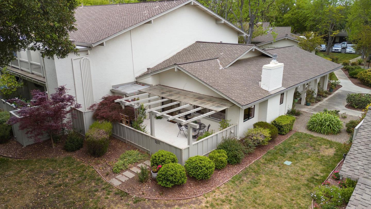 Detail Gallery Image 27 of 40 For 5201 Cribari-Hills, San Jose,  CA 95135 - 2 Beds | 2 Baths