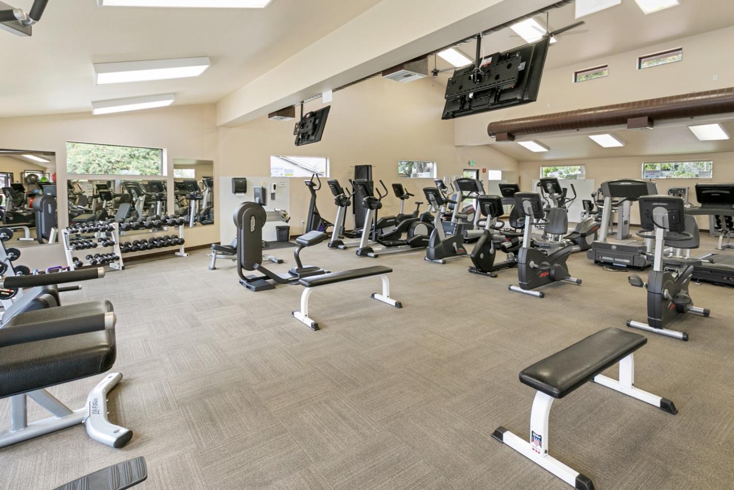 Detail Gallery Image 31 of 40 For 5201 Cribari-Hills, San Jose,  CA 95135 - 2 Beds | 2 Baths