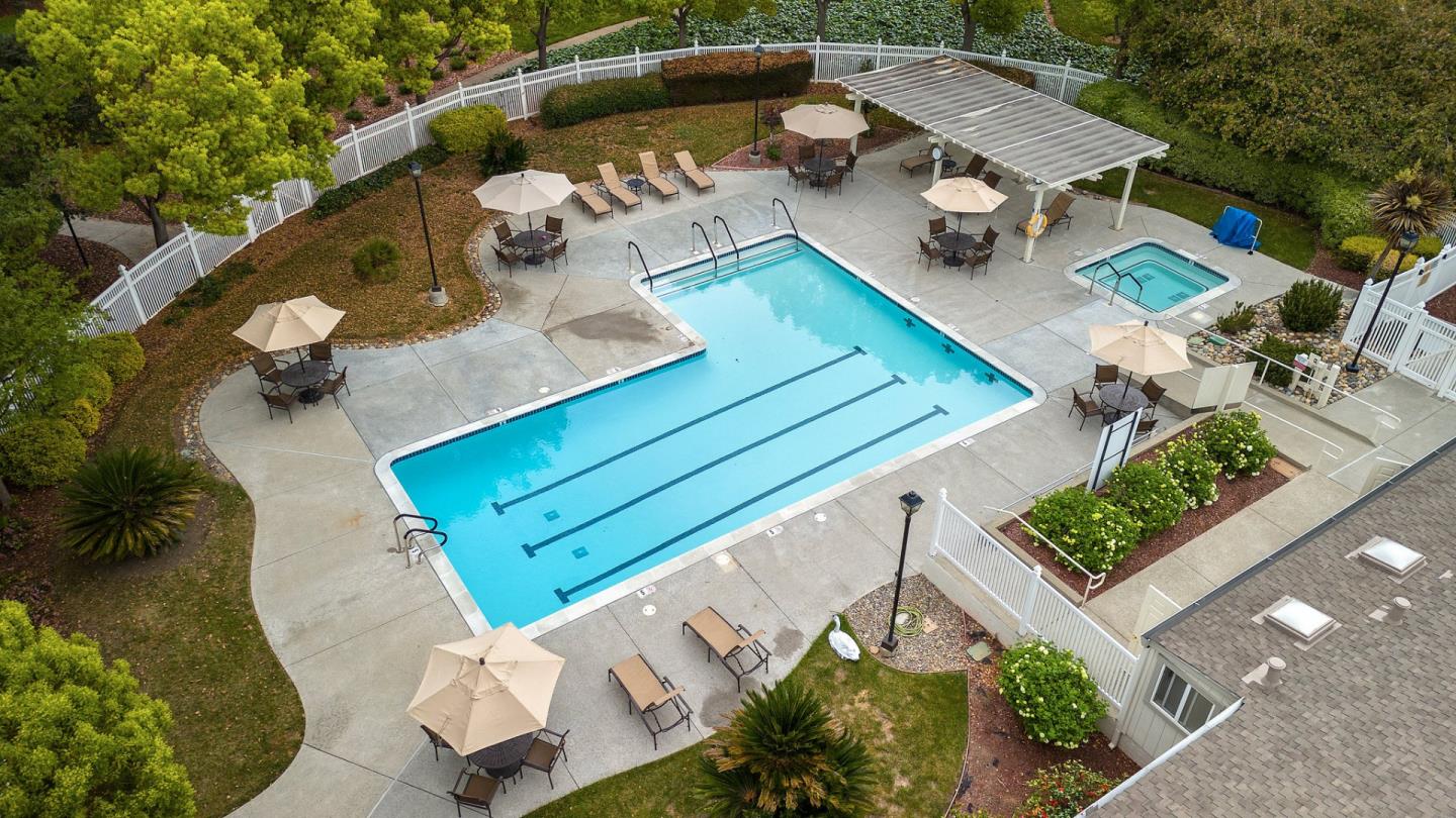 Detail Gallery Image 32 of 40 For 5201 Cribari-Hills, San Jose,  CA 95135 - 2 Beds | 2 Baths
