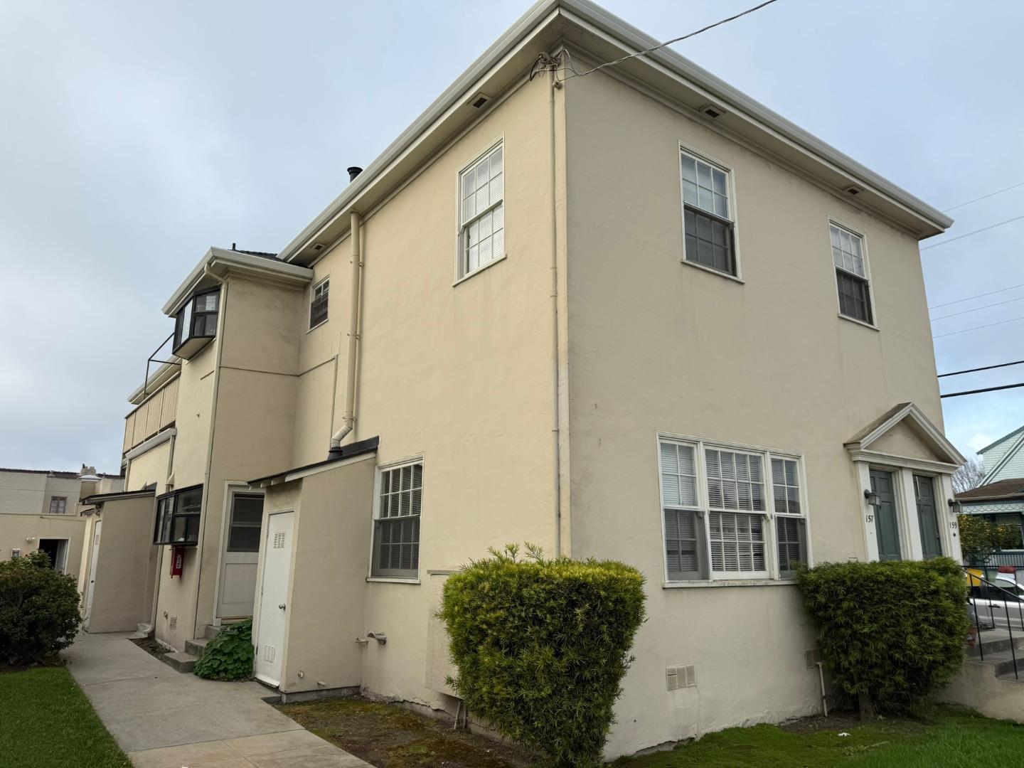 Detail Gallery Image 6 of 43 For 61 Capitol St, Salinas,  CA 93901 - – Beds | – Baths