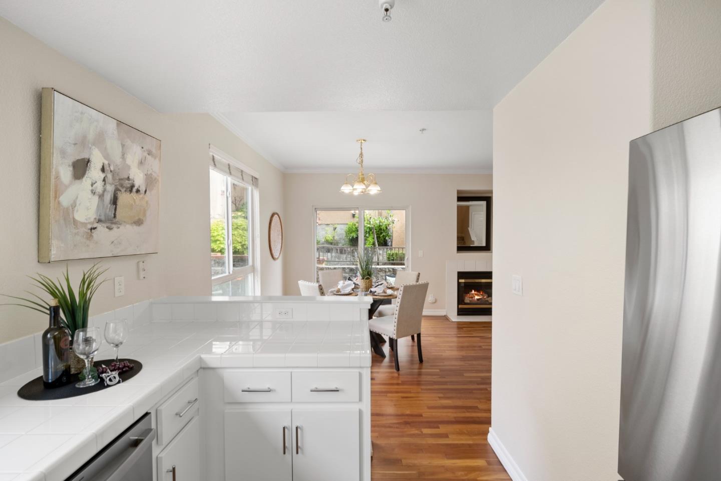 Detail Gallery Image 13 of 44 For 521 Tower Hill Ave #608,  San Jose,  CA 95136 - 2 Beds | 2/1 Baths