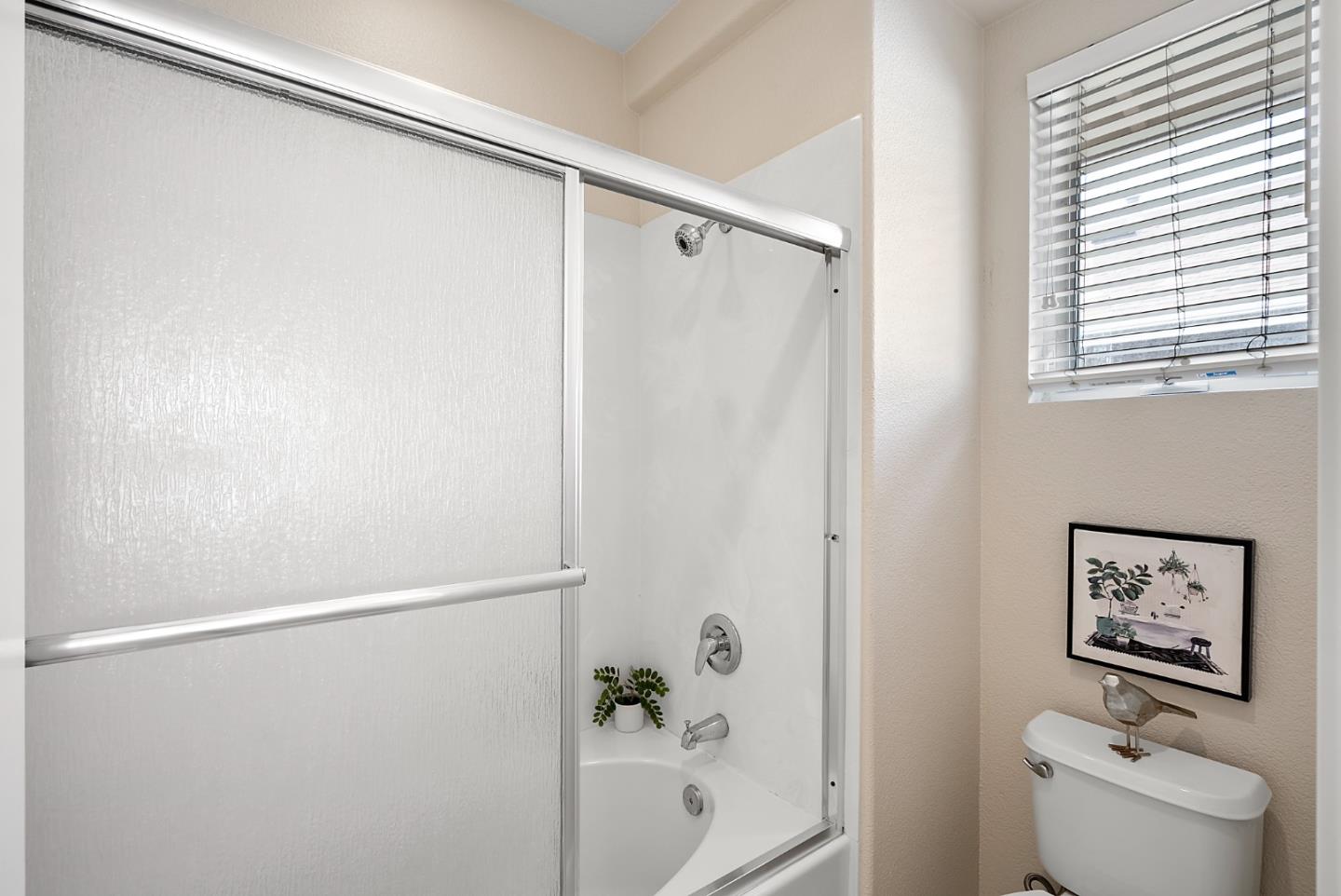 Detail Gallery Image 24 of 44 For 521 Tower Hill Ave #608,  San Jose,  CA 95136 - 2 Beds | 2/1 Baths