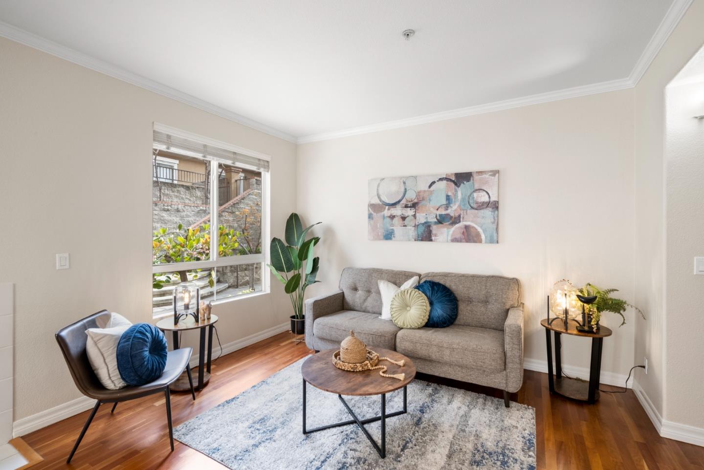 Detail Gallery Image 3 of 44 For 521 Tower Hill Ave #608,  San Jose,  CA 95136 - 2 Beds | 2/1 Baths