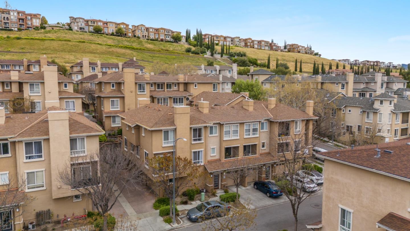 Detail Gallery Image 41 of 44 For 521 Tower Hill Ave #608,  San Jose,  CA 95136 - 2 Beds | 2/1 Baths