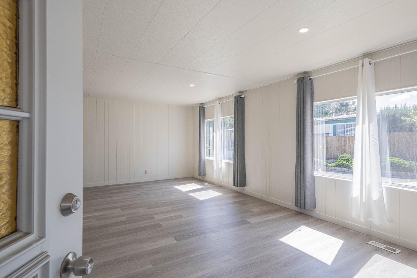Detail Gallery Image 6 of 40 For 13990 Monte D Oro #54,  Castroville,  CA 95012 - 3 Beds | 2 Baths