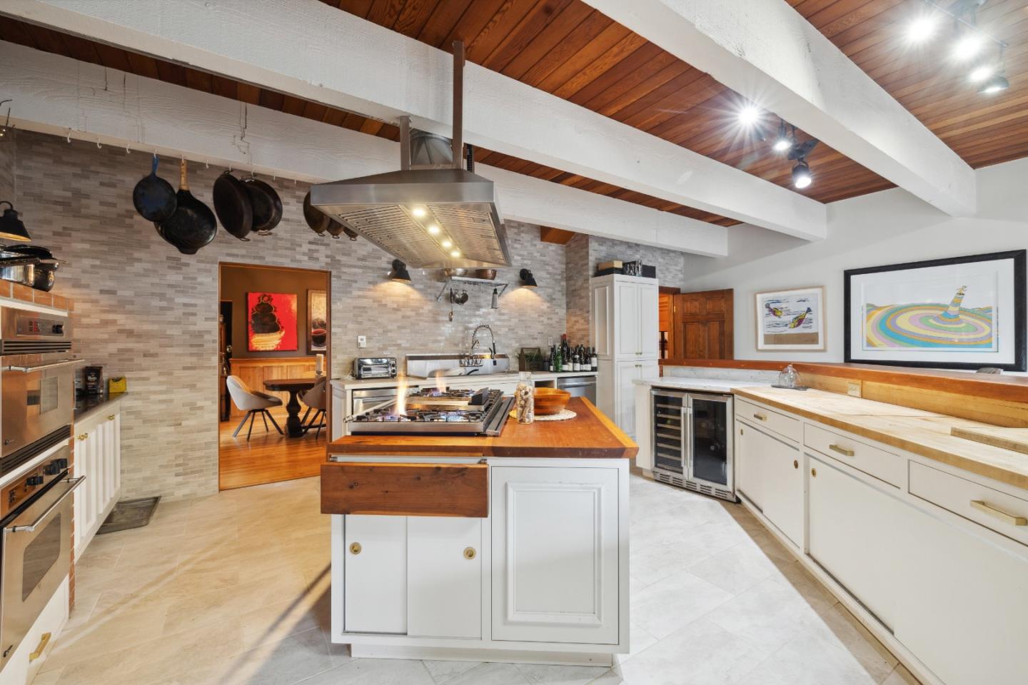 Detail Gallery Image 12 of 95 For 11025 Alba Rd, Ben Lomond,  CA 95005 - 5 Beds | 4 Baths