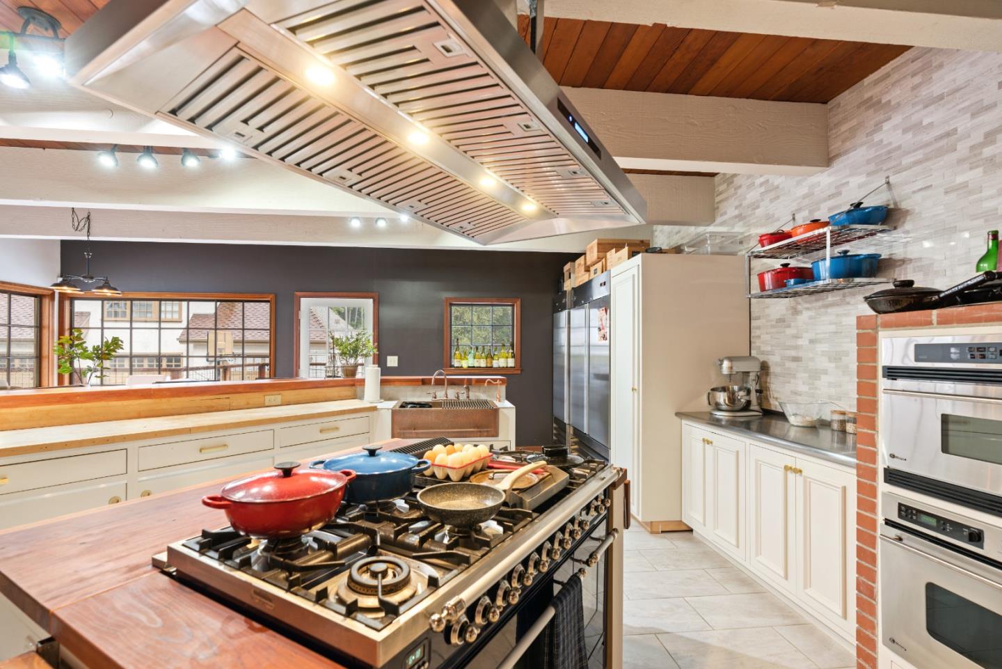 Detail Gallery Image 15 of 95 For 11025 Alba Rd, Ben Lomond,  CA 95005 - 5 Beds | 4 Baths