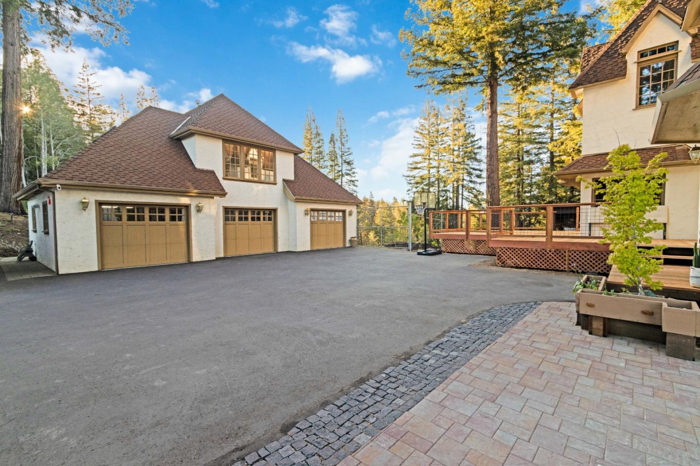 Detail Gallery Image 2 of 95 For 11025 Alba Rd, Ben Lomond,  CA 95005 - 5 Beds | 4 Baths