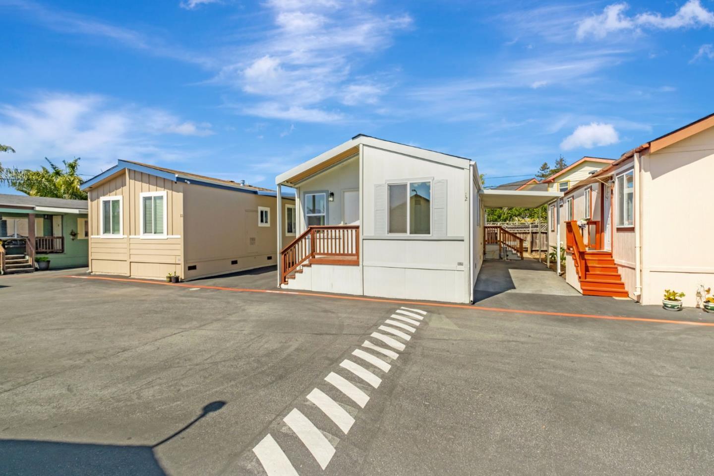 Detail Gallery Image 2 of 35 For 1625 Brommer St #12,  Santa Cruz,  CA 95062 - 3 Beds | 2 Baths