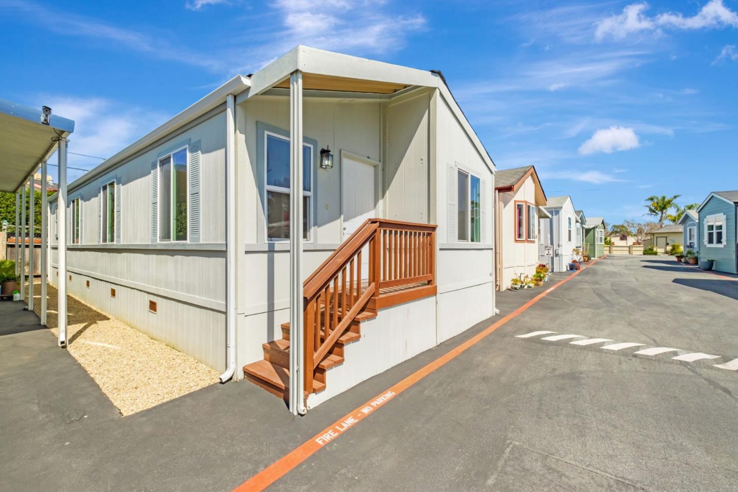 Detail Gallery Image 34 of 35 For 1625 Brommer St #12,  Santa Cruz,  CA 95062 - 3 Beds | 2 Baths