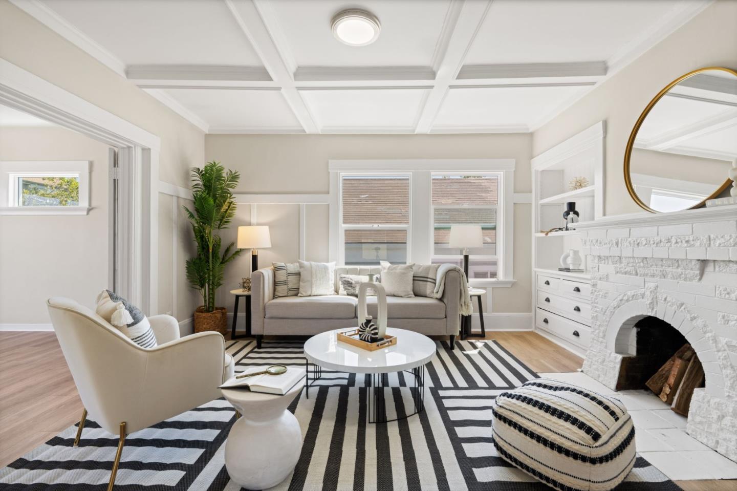 Detail Gallery Image 25 of 56 For 551 53rd St, Oakland,  CA 94609 - – Beds | – Baths