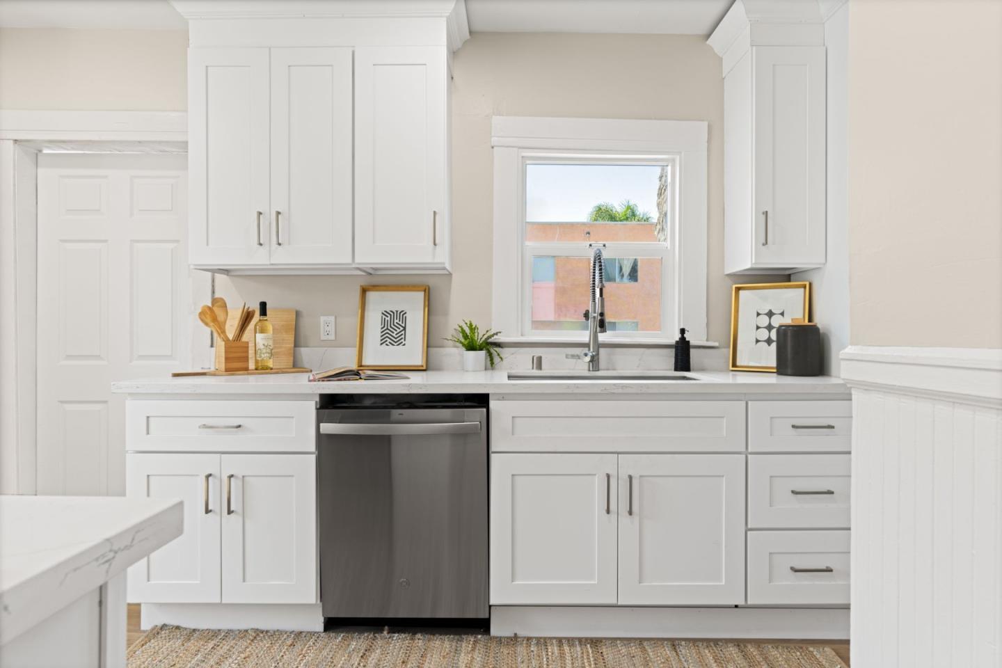 Detail Gallery Image 29 of 56 For 551 53rd St, Oakland,  CA 94609 - – Beds | – Baths