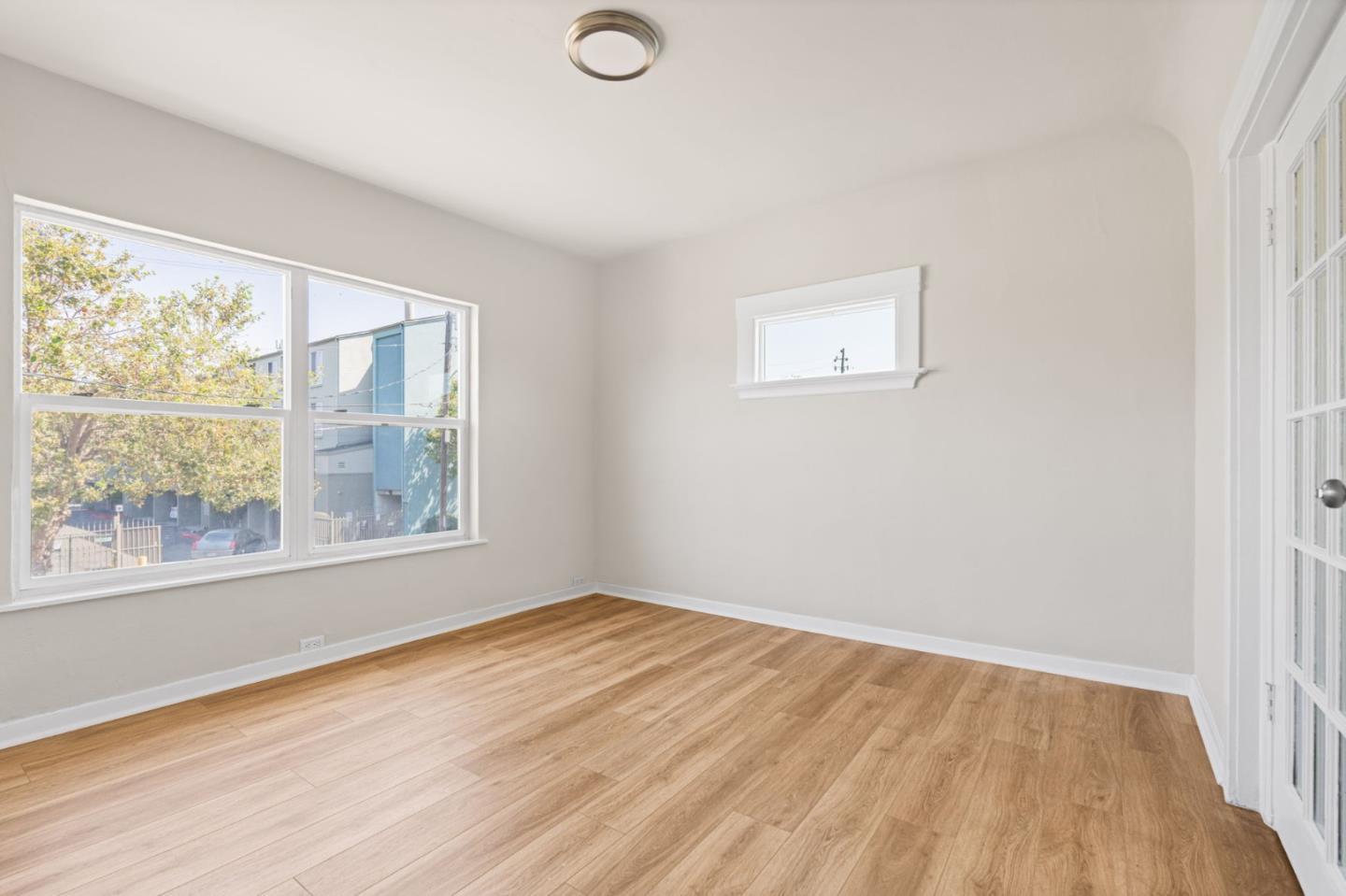 Detail Gallery Image 35 of 56 For 551 53rd St, Oakland,  CA 94609 - – Beds | – Baths