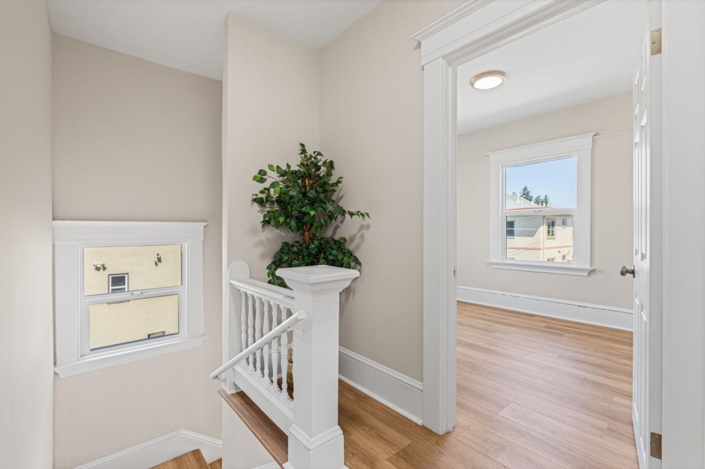 Detail Gallery Image 48 of 56 For 551 53rd St, Oakland,  CA 94609 - – Beds | – Baths