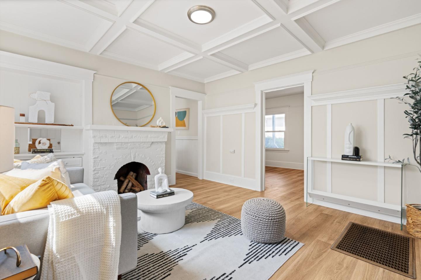Detail Gallery Image 7 of 56 For 551 53rd St, Oakland,  CA 94609 - – Beds | – Baths