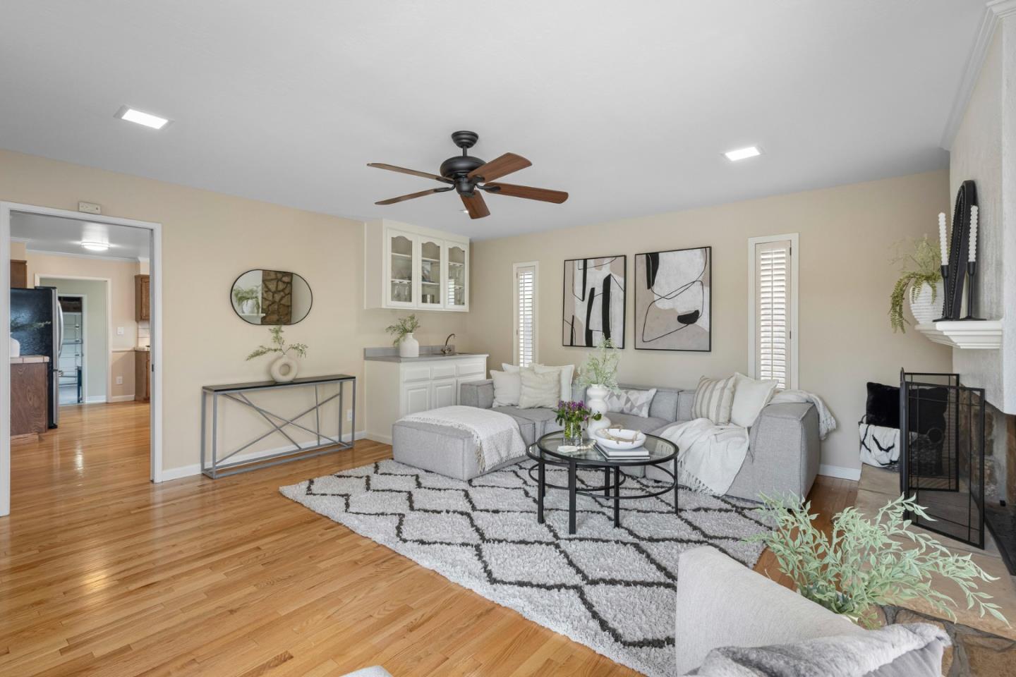 Detail Gallery Image 23 of 51 For 2356 Walden Sq, San Jose,  CA 95124 - 4 Beds | 2 Baths