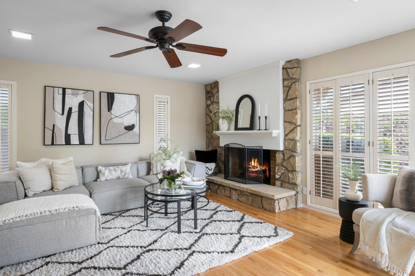 Detail Gallery Image 24 of 51 For 2356 Walden Sq, San Jose,  CA 95124 - 4 Beds | 2 Baths