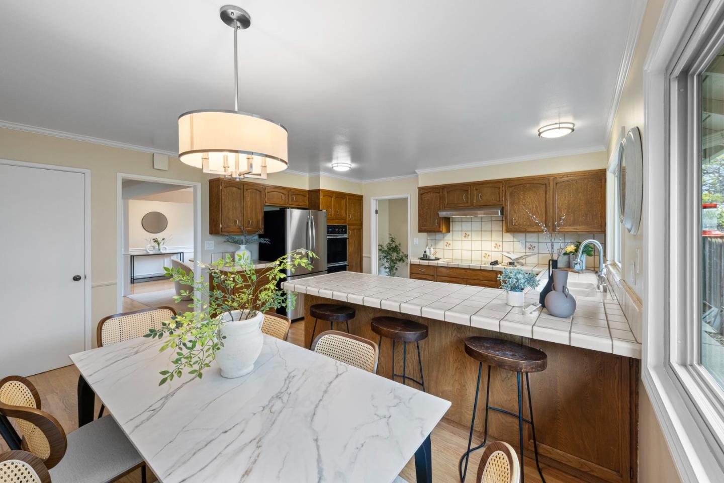 Detail Gallery Image 29 of 51 For 2356 Walden Sq, San Jose,  CA 95124 - 4 Beds | 2 Baths