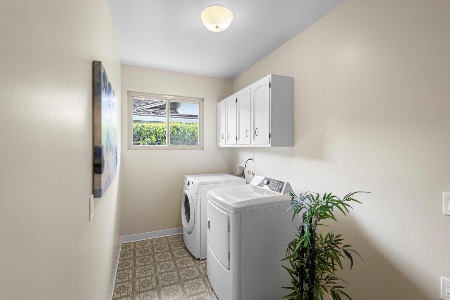 Detail Gallery Image 47 of 51 For 2356 Walden Sq, San Jose,  CA 95124 - 4 Beds | 2 Baths