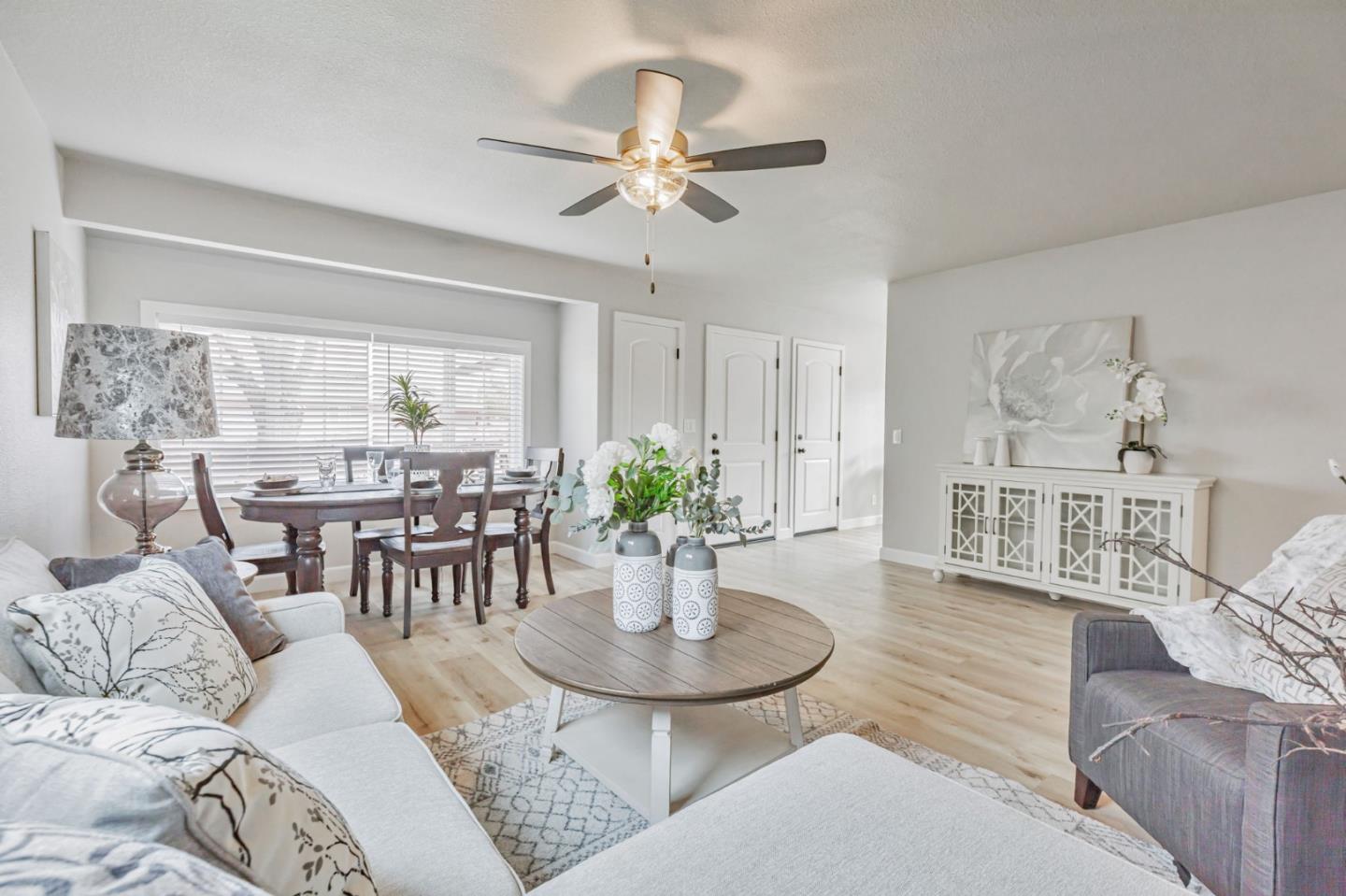 Detail Gallery Image 11 of 44 For 61 Verde Cir, Hollister,  CA 95023 - 3 Beds | 2 Baths