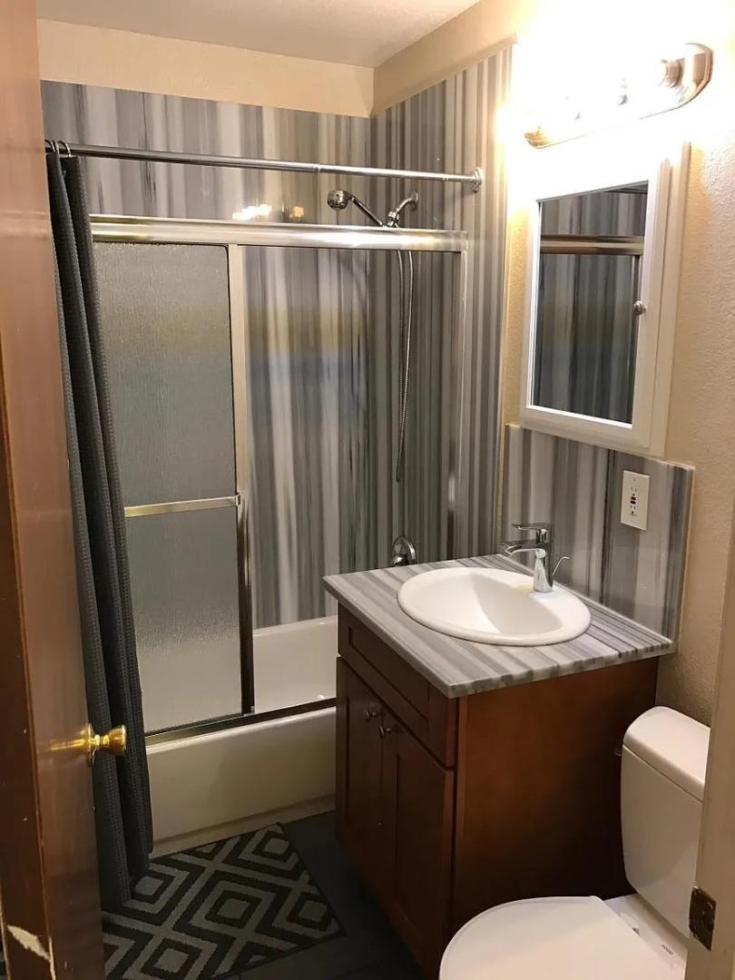 Detail Gallery Image 21 of 65 For 775 E Duane Ave, Sunnyvale,  CA 94085 - 4 Beds | 5 Baths