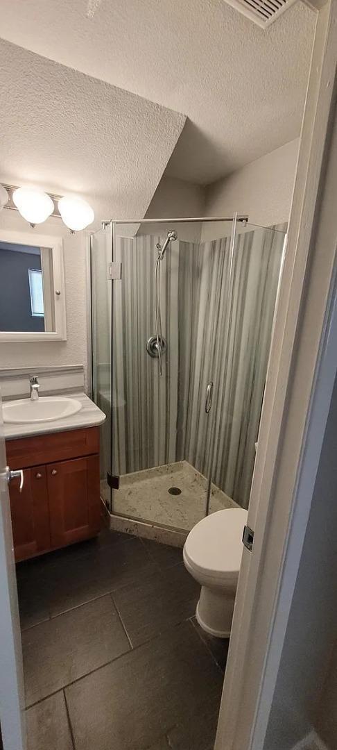 Detail Gallery Image 22 of 65 For 775 E Duane Ave, Sunnyvale,  CA 94085 - 4 Beds | 5 Baths