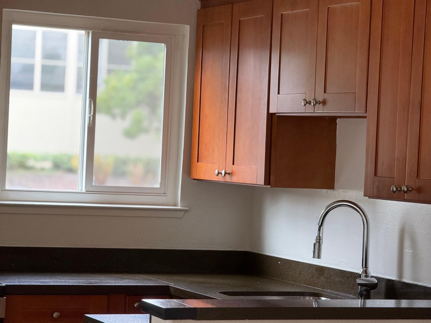 Detail Gallery Image 27 of 65 For 775 E Duane Ave, Sunnyvale,  CA 94085 - 4 Beds | 5 Baths