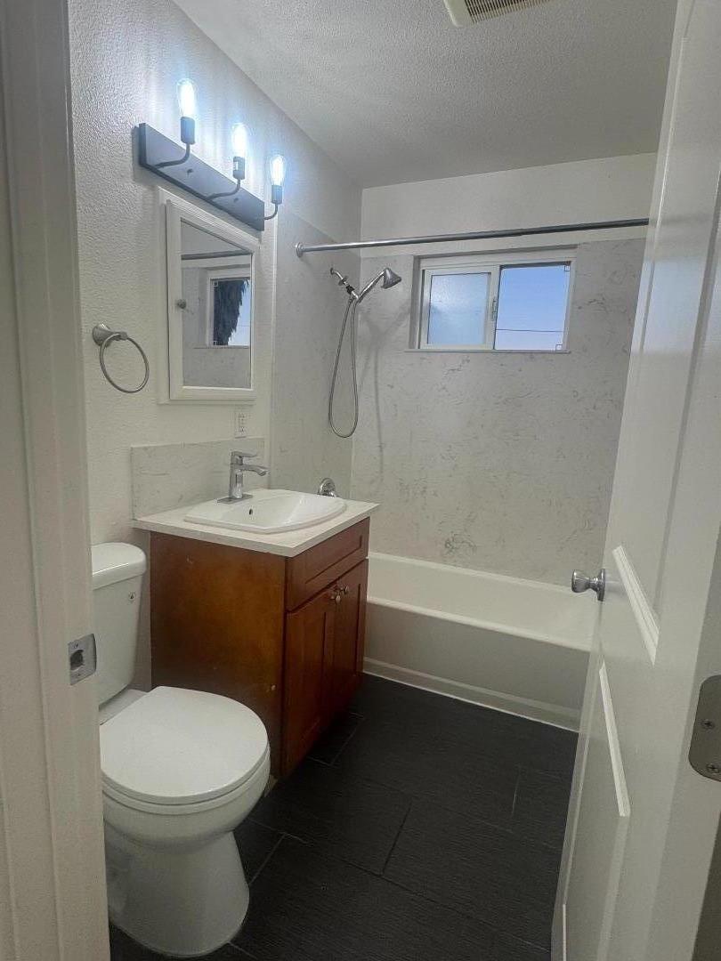 Detail Gallery Image 37 of 65 For 775 E Duane Ave, Sunnyvale,  CA 94085 - 4 Beds | 5 Baths