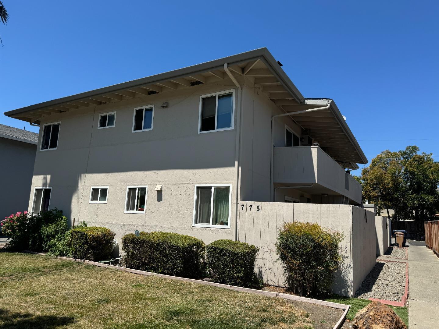 Detail Gallery Image 9 of 65 For 775 E Duane Ave, Sunnyvale,  CA 94085 - 4 Beds | 5 Baths