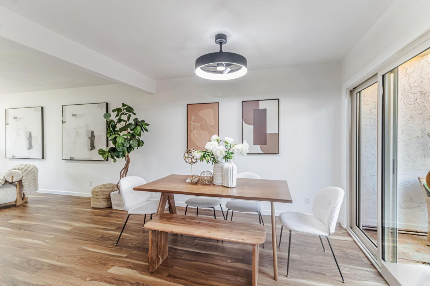 Detail Gallery Image 9 of 26 For 153 Brahms Way, Sunnyvale,  CA 94087 - 3 Beds | 2/1 Baths