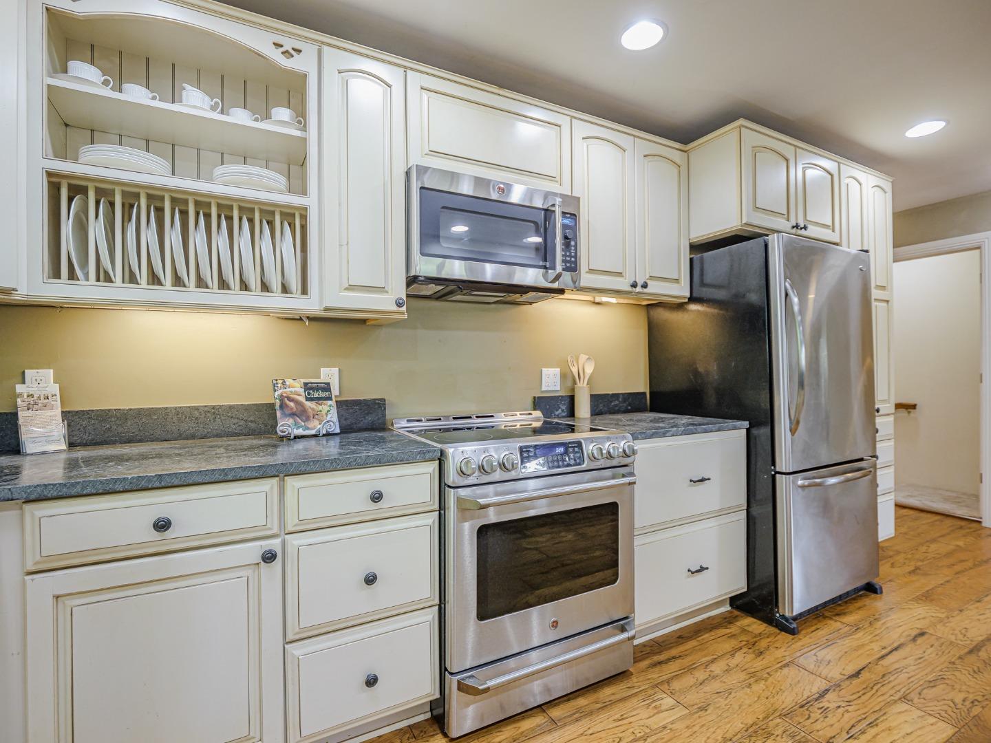 Detail Gallery Image 14 of 66 For 280 Zayante School Rd, Felton,  CA 95018 - 3 Beds | 2 Baths