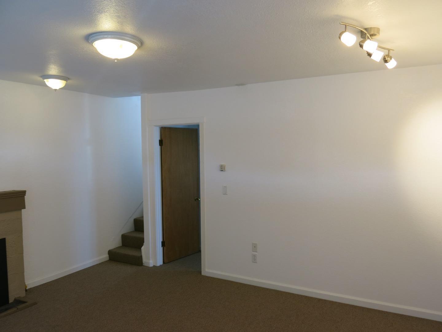 Detail Gallery Image 16 of 44 For 2735-2737 Soquel Ave, Santa Cruz,  CA 95062 - – Beds | – Baths