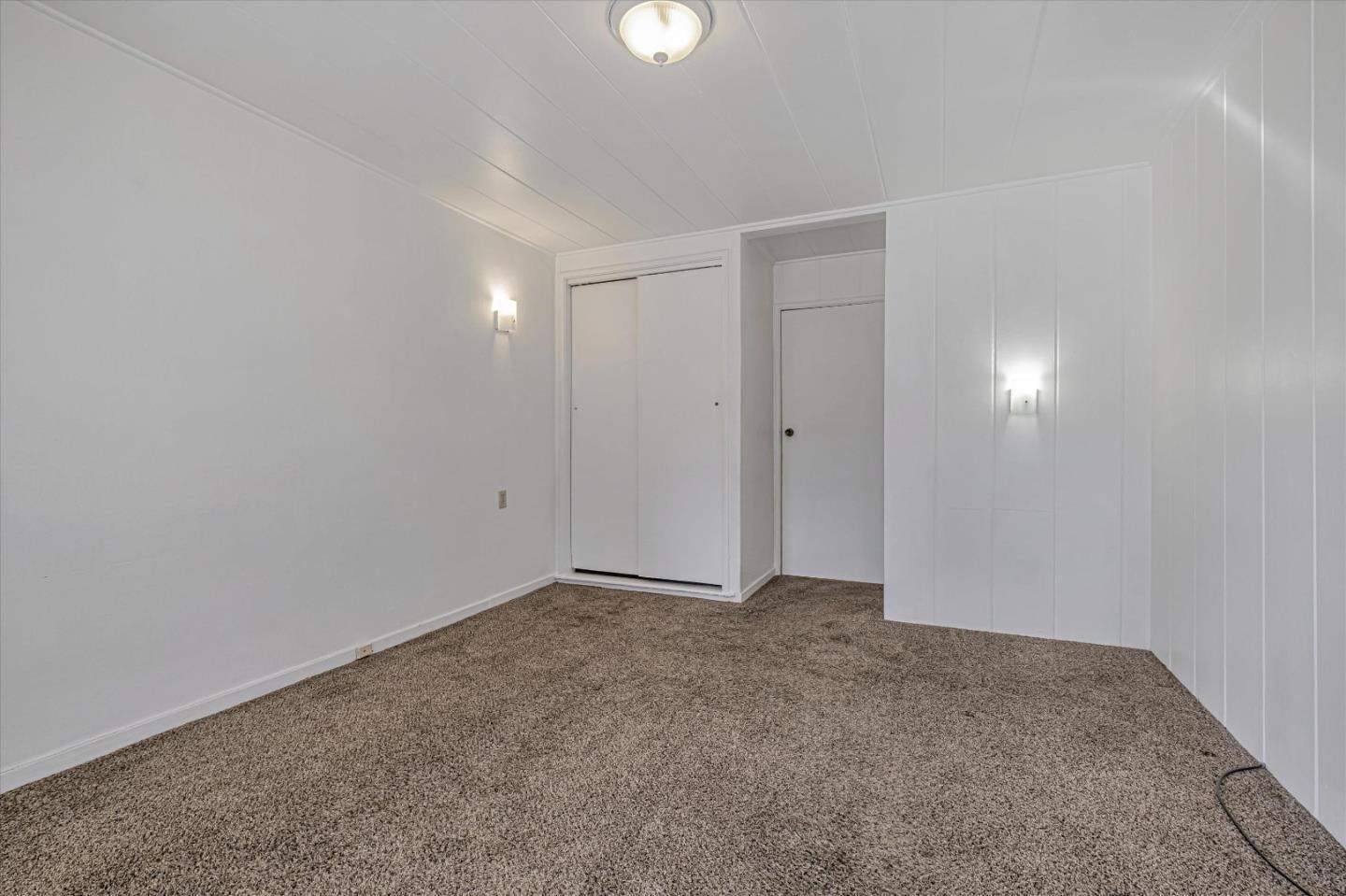 Detail Gallery Image 6 of 44 For 2735-2737 Soquel Ave, Santa Cruz,  CA 95062 - – Beds | – Baths