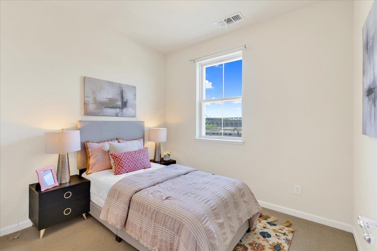 Detail Gallery Image 27 of 71 For 1283 De Altura Cmn, San Jose,  CA 95126 - 2 Beds | 2/1 Baths
