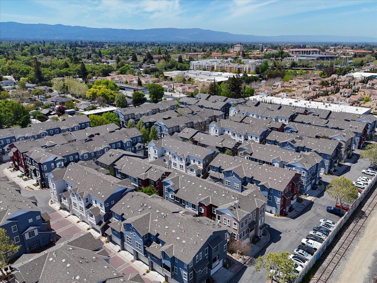 Detail Gallery Image 57 of 71 For 1283 De Altura Cmn, San Jose,  CA 95126 - 2 Beds | 2/1 Baths