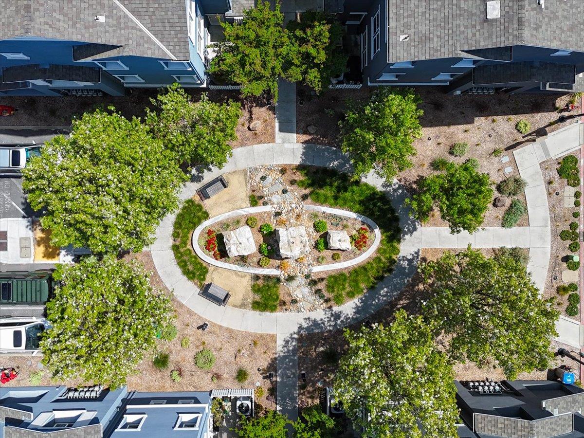 Detail Gallery Image 59 of 71 For 1283 De Altura Cmn, San Jose,  CA 95126 - 2 Beds | 2/1 Baths