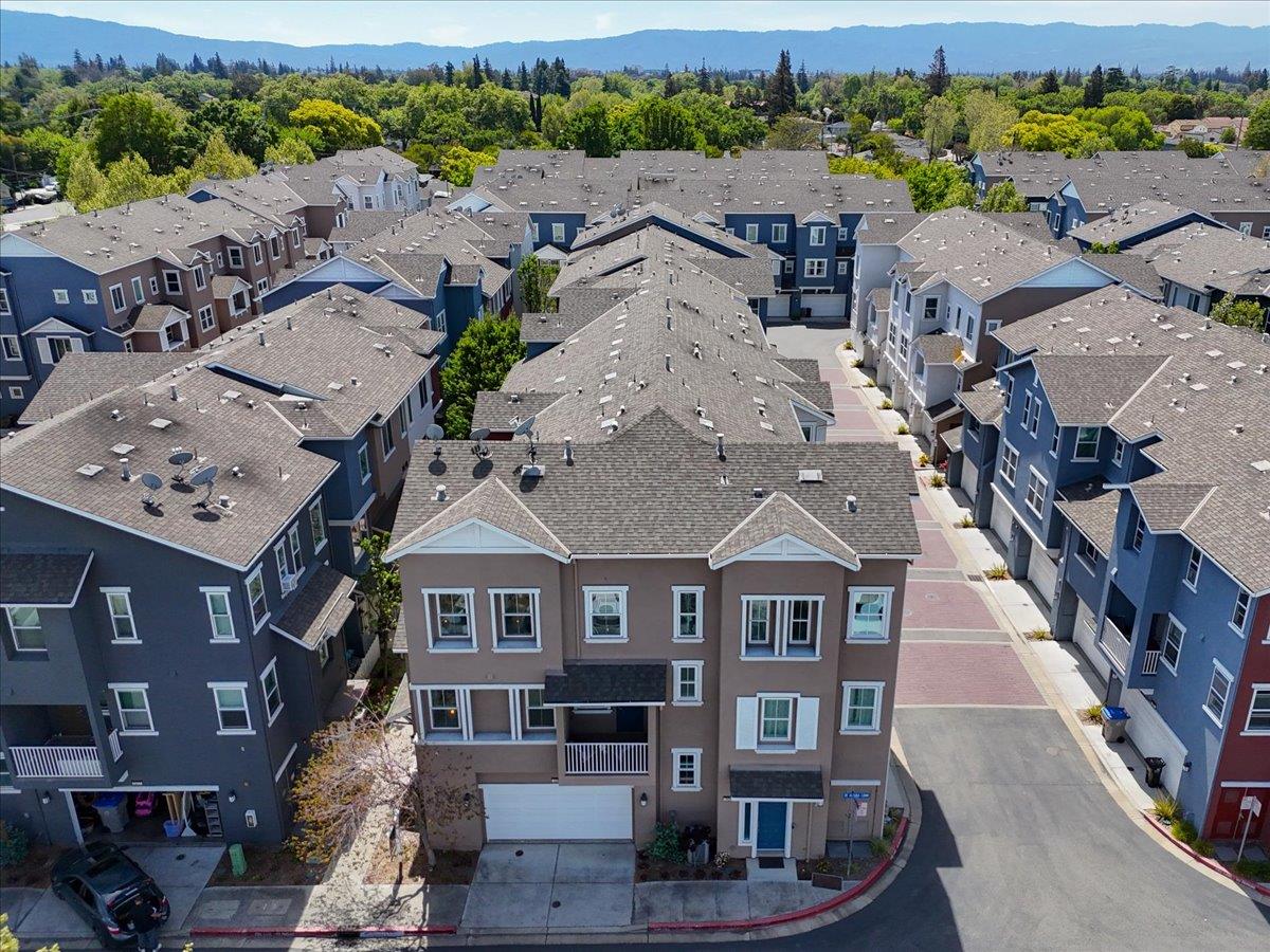 Detail Gallery Image 66 of 71 For 1283 De Altura Cmn, San Jose,  CA 95126 - 2 Beds | 2/1 Baths