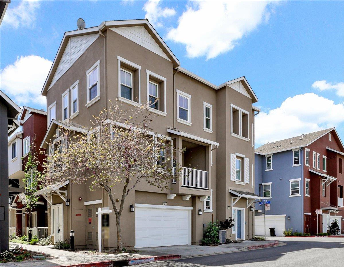 Detail Gallery Image 70 of 71 For 1283 De Altura Cmn, San Jose,  CA 95126 - 2 Beds | 2/1 Baths