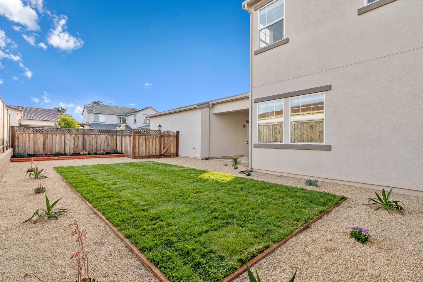 Detail Gallery Image 23 of 51 For 478 Lassen Way, Marina,  CA 93933 - 4 Beds | 2/1 Baths