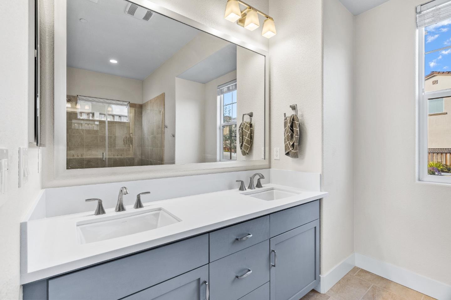 Detail Gallery Image 27 of 51 For 478 Lassen Way, Marina,  CA 93933 - 4 Beds | 2/1 Baths