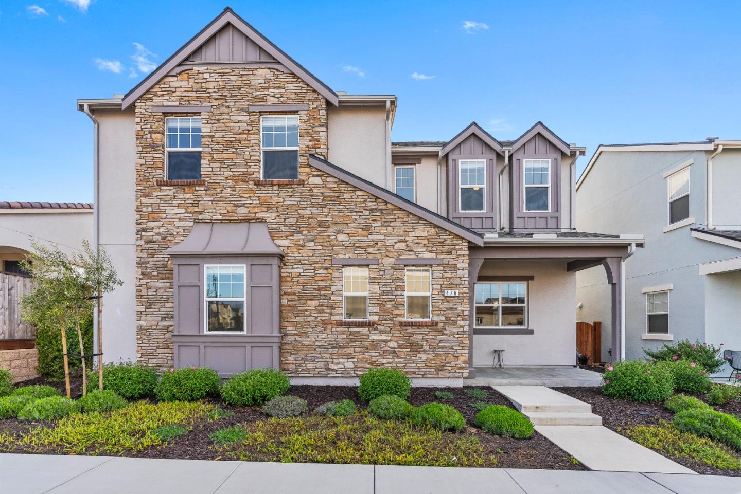 Detail Gallery Image 3 of 51 For 478 Lassen Way, Marina,  CA 93933 - 4 Beds | 2/1 Baths