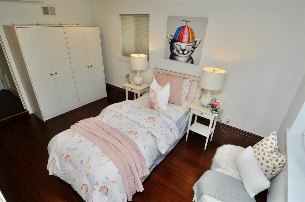 Detail Gallery Image 10 of 20 For 525 9th Avenue, San Mateo,  CA 94401 - 3 Beds | 2 Baths