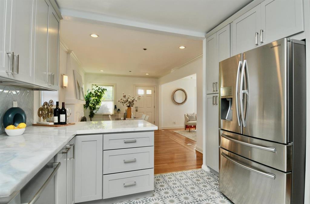 Detail Gallery Image 16 of 20 For 525 9th Avenue, San Mateo,  CA 94401 - 3 Beds | 2 Baths