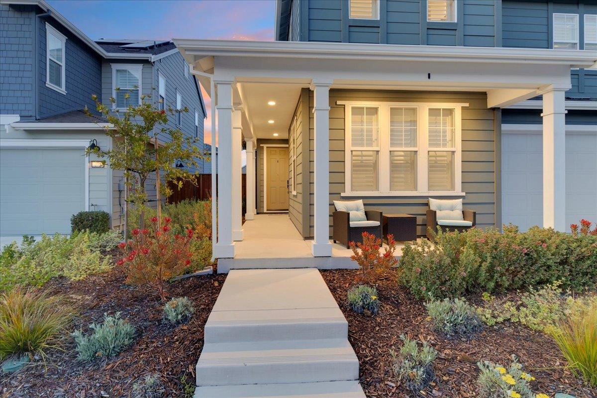 Detail Gallery Image 2 of 34 For 277 Skyview Dr, Marina,  CA 93933 - 4 Beds | 3 Baths