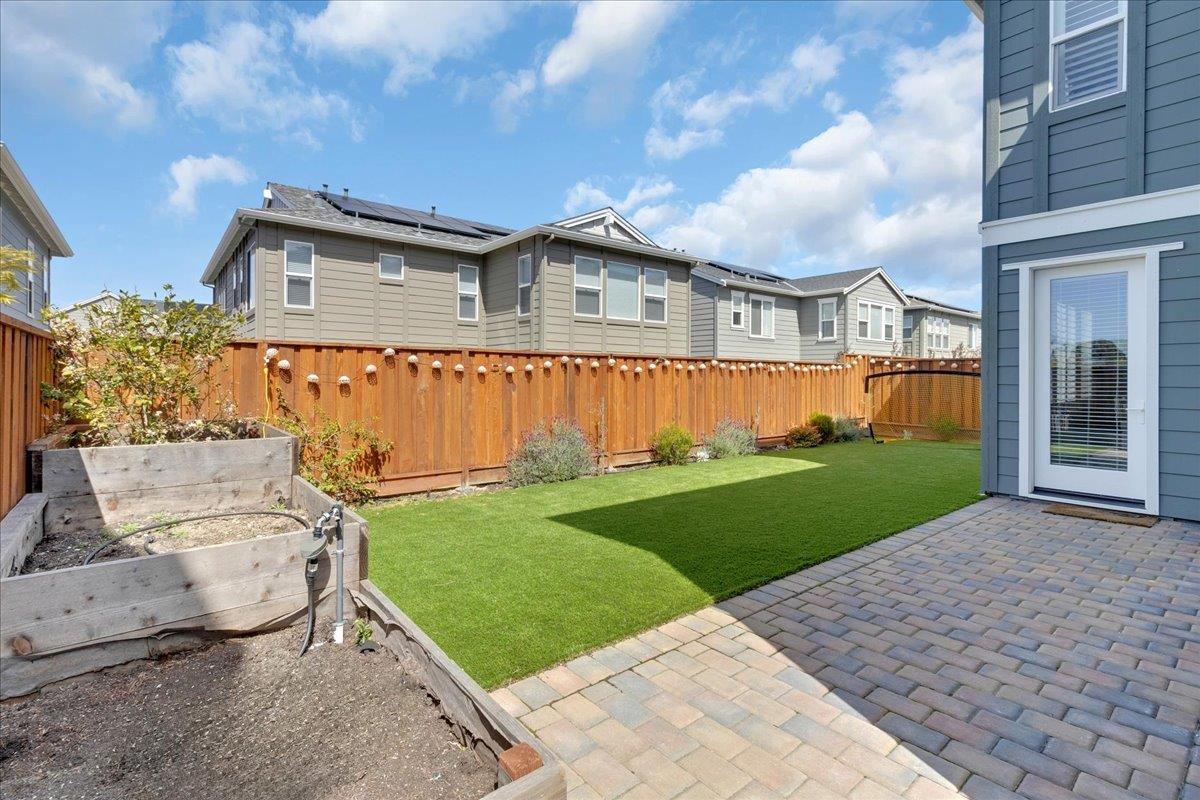 Detail Gallery Image 29 of 34 For 277 Skyview Dr, Marina,  CA 93933 - 4 Beds | 3 Baths