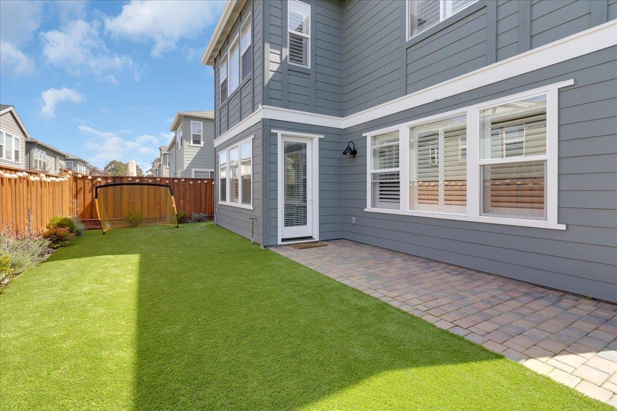 Detail Gallery Image 31 of 34 For 277 Skyview Dr, Marina,  CA 93933 - 4 Beds | 3 Baths