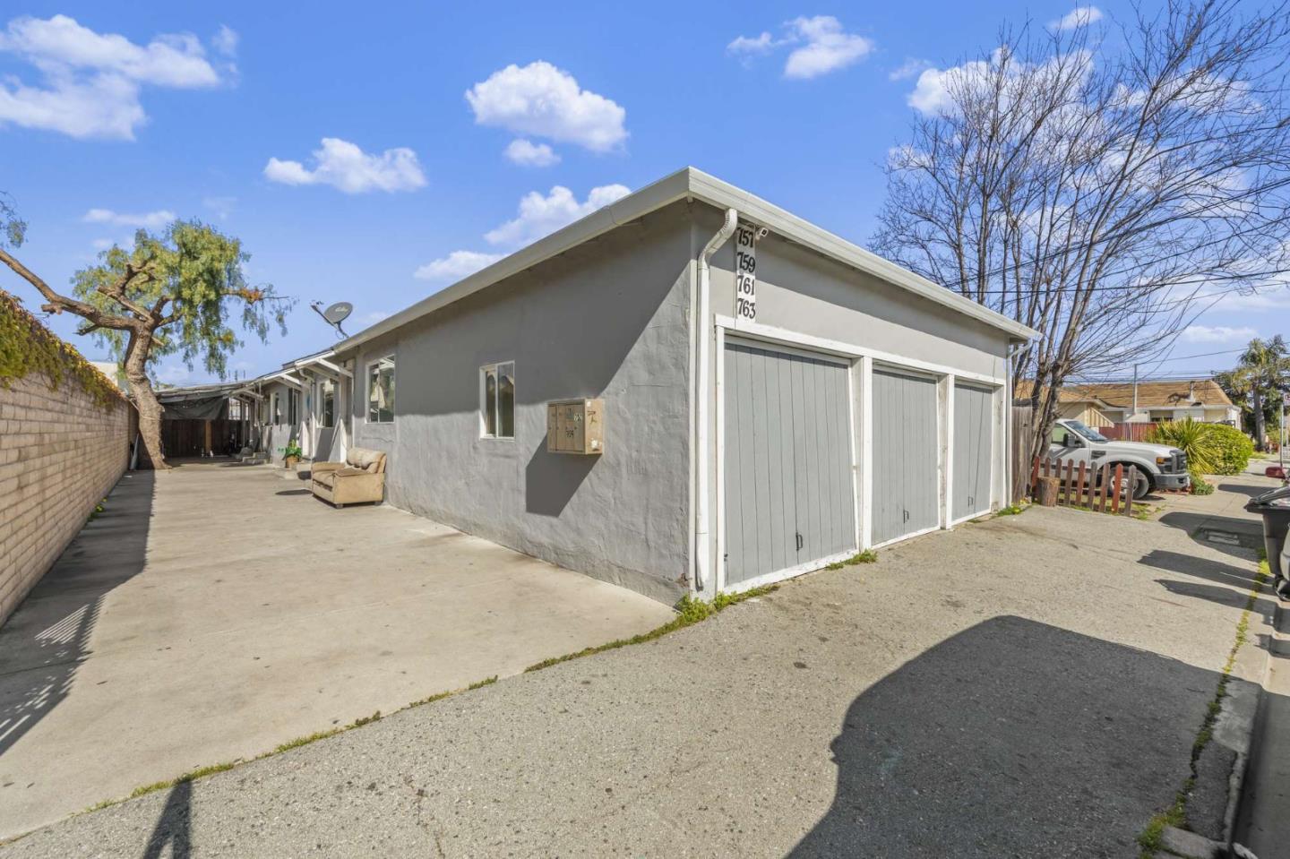 Detail Gallery Image 4 of 12 For 757 Warrington Ave, Redwood City,  CA 94063 - – Beds | – Baths
