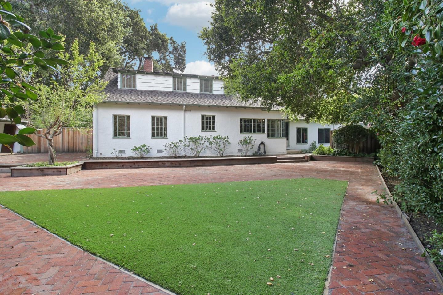 Detail Gallery Image 78 of 81 For 1040 Creek Dr, Menlo Park,  CA 94025 - 4 Beds | 2 Baths